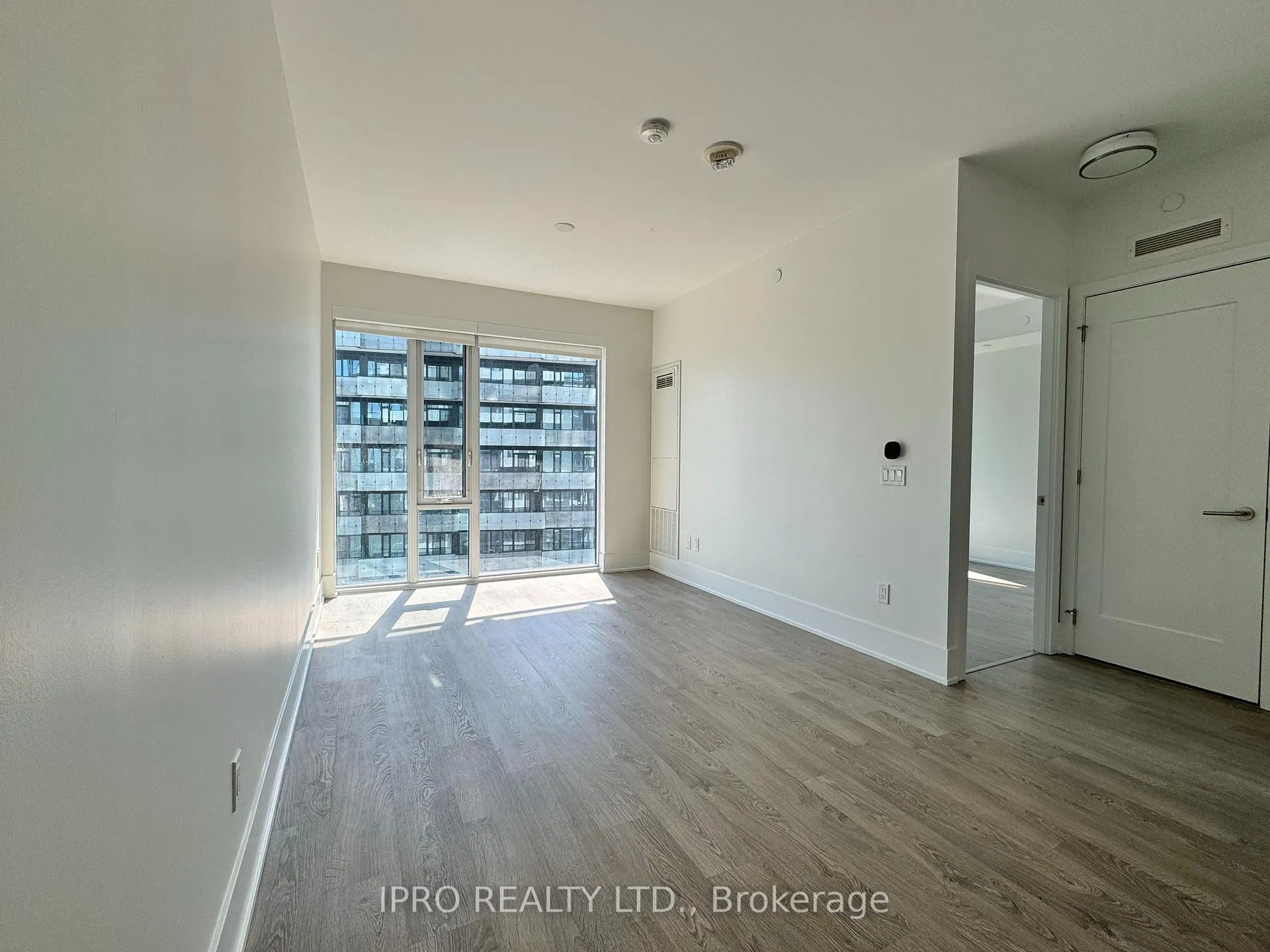 Photo 2 of Unit 1815, 470 Front Street W, Toronto, Waterfront Communities — HOMEH