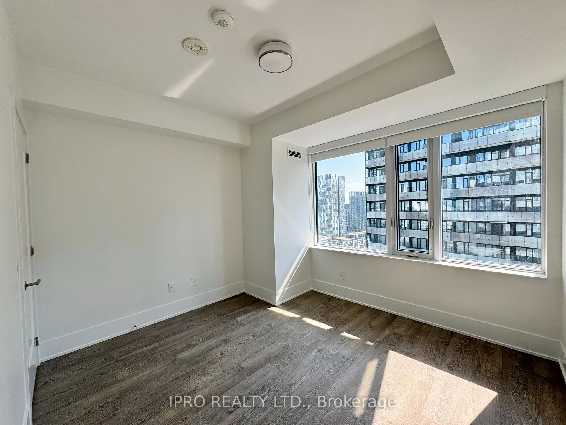 Photo 11 of Unit 1815, 470 Front Street W, Toronto, Waterfront Communities — HOMEH