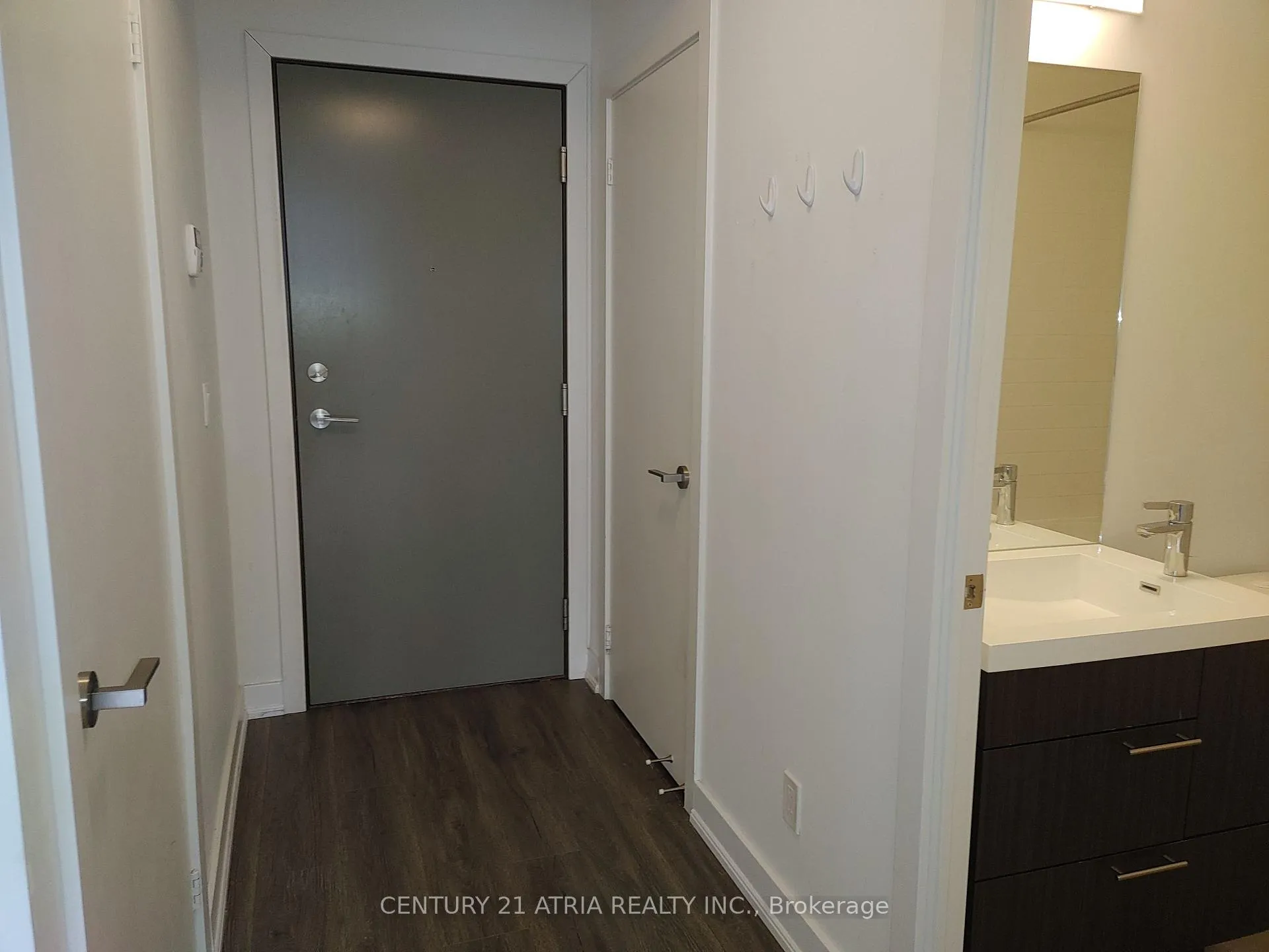 Photo 2 of Unit 2803, 30 Nelson Street, Toronto, Waterfront Communities — HOMEH