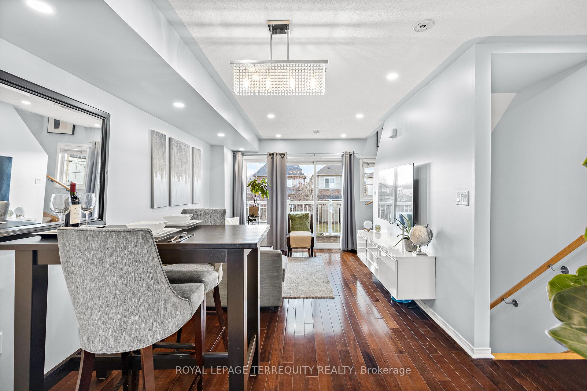 Photo 6 of 49 Cooperage Lane, Ajax, Central — HOMEH
