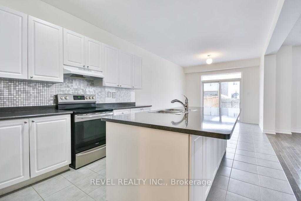 Photo 12 of 40 Sasco Way, Essa, Angus — HOMEH