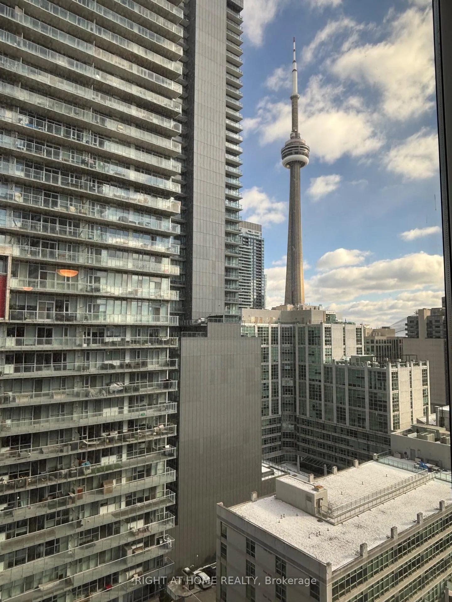 Photo 7 of Unit 1203, 393 King Street W, Toronto, Waterfront Communities — HOMEH