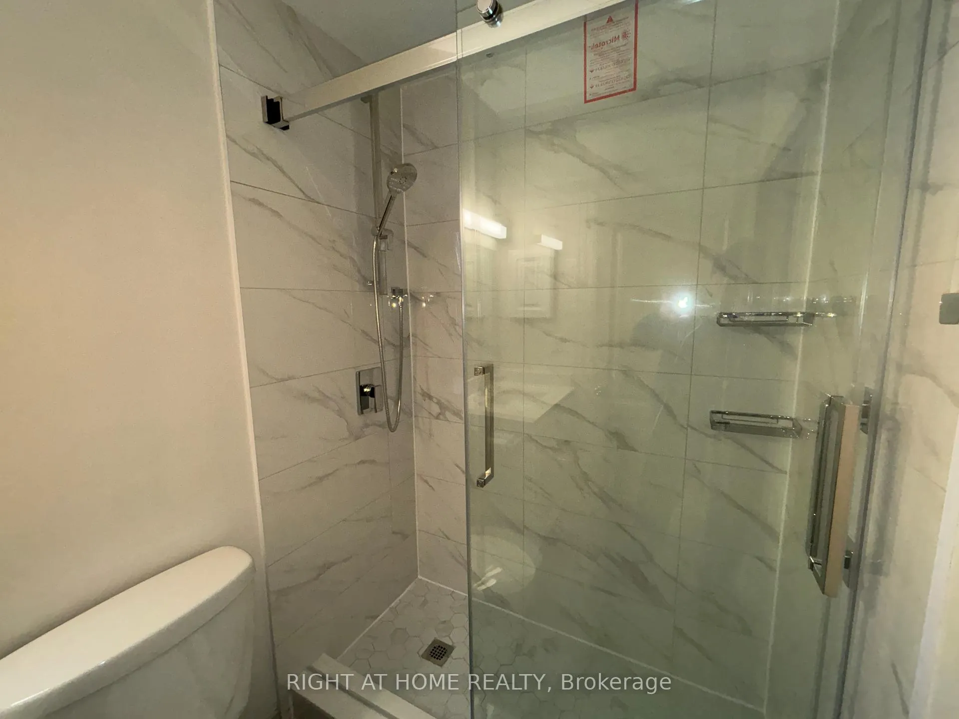 Photo 10 of Unit 1203, 393 King Street W, Toronto, Waterfront Communities — HOMEH