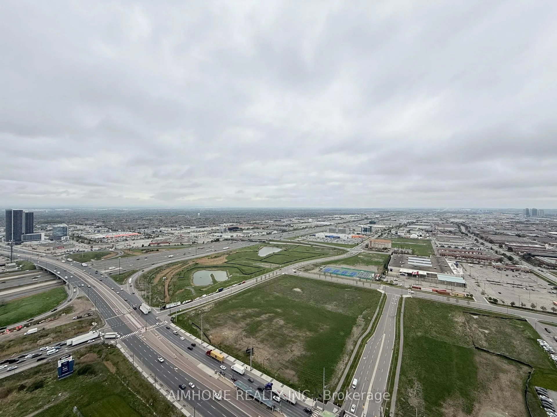 Photo 14 of Unit 4511, 195 Commerce Street, Vaughan, Vaughan Corporate Centre — HOMEH