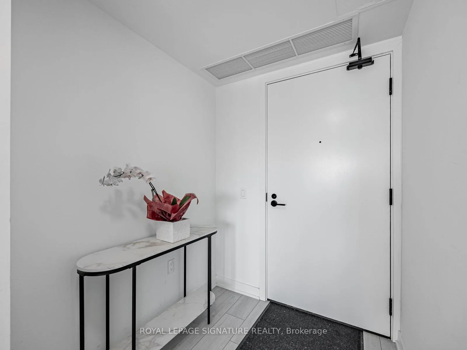 Photo 2 of Unit 448, 1608 Charles Street E, Whitby, Port Whitby — HOMEH