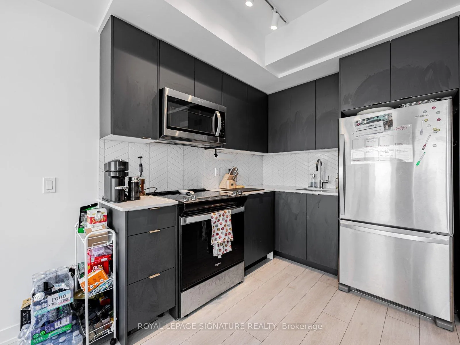 Photo 13 of Unit 448, 1608 Charles Street E, Whitby, Port Whitby — HOMEH