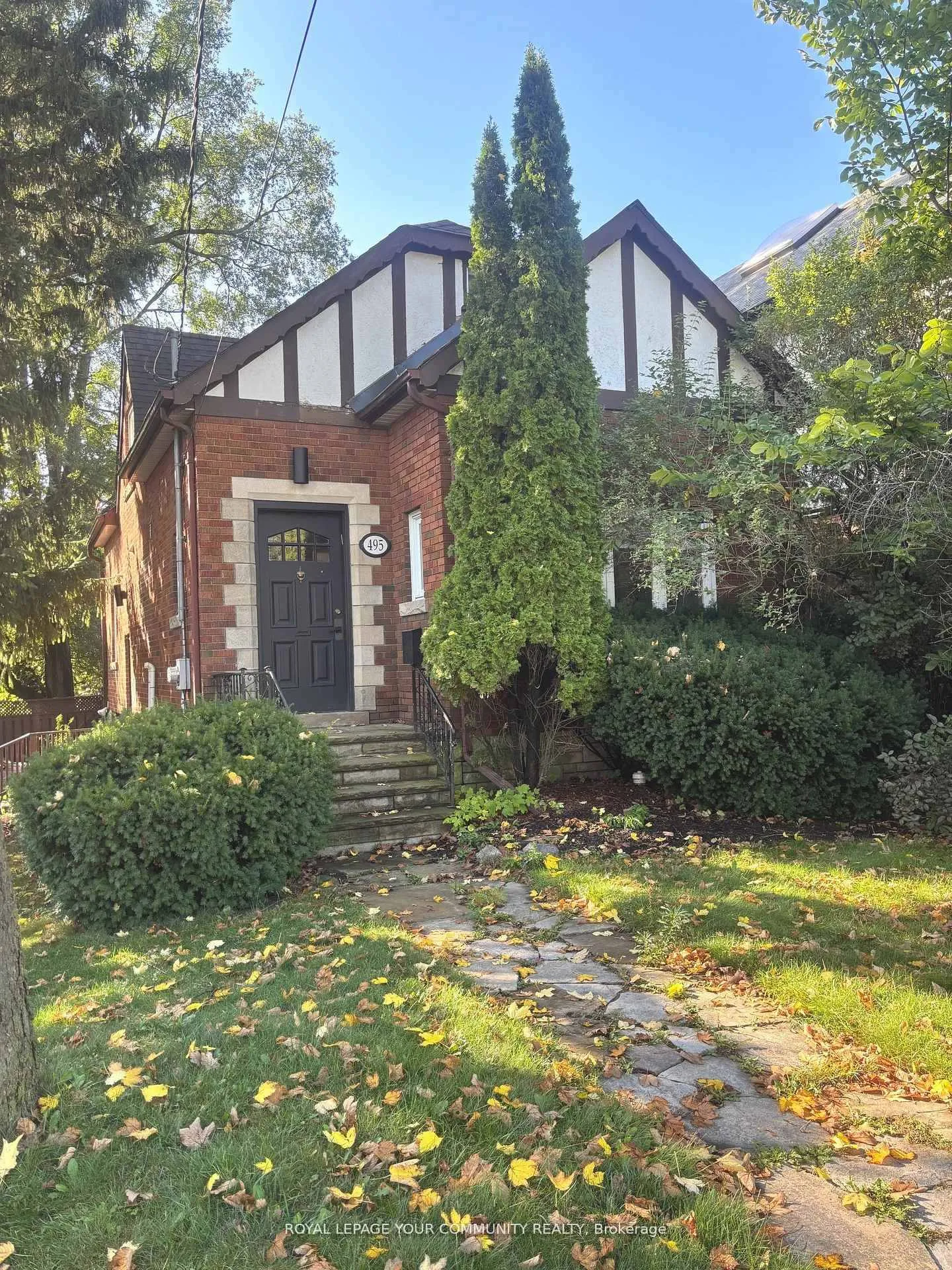 Front of 495 St Germain Avenue