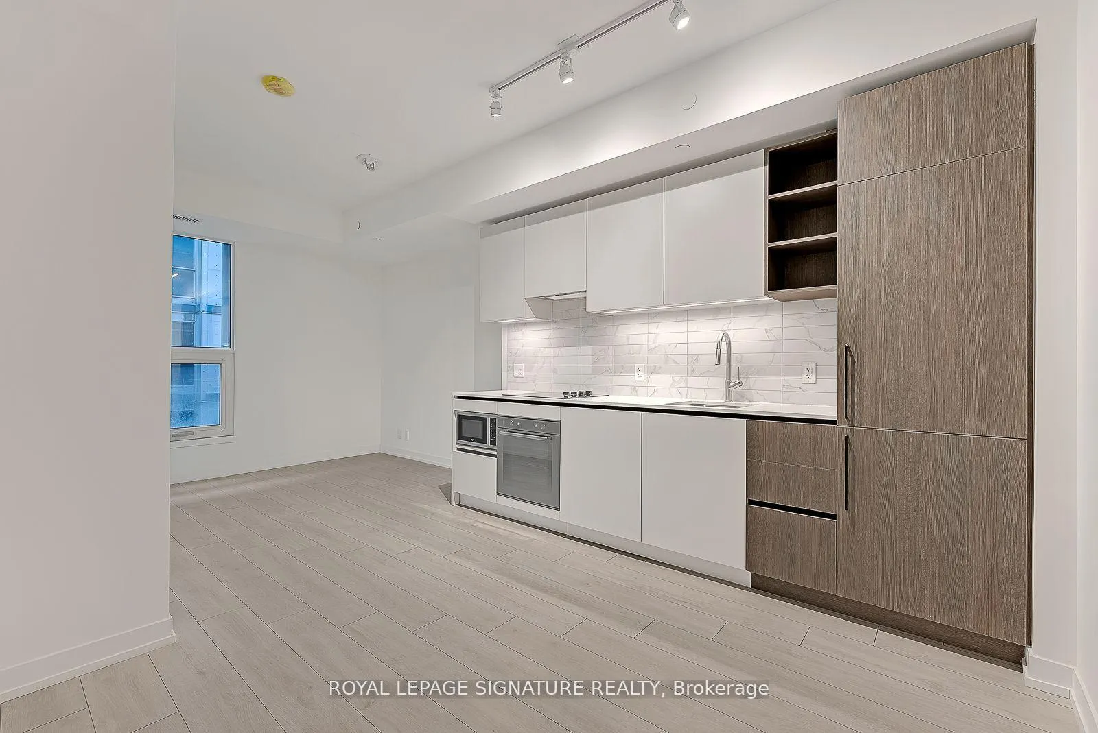 Photo 1 of Unit 522, 55 Mercer Street, Toronto, Waterfront Communities — HOMEH