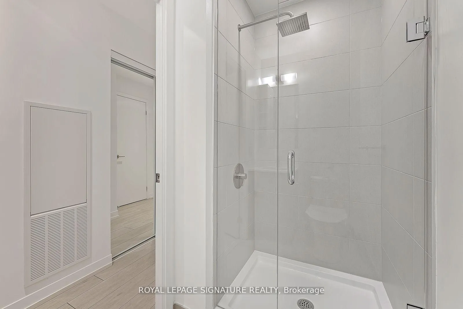 Photo 21 of Unit 522, 55 Mercer Street, Toronto, Waterfront Communities — HOMEH