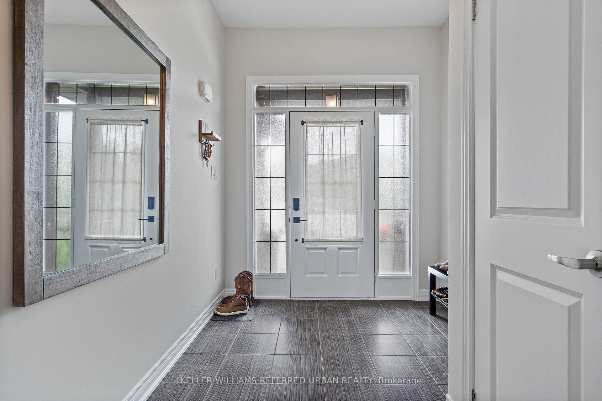 Photo 3 of 21 Balmoral Street, Brant, Paris — HOMEH