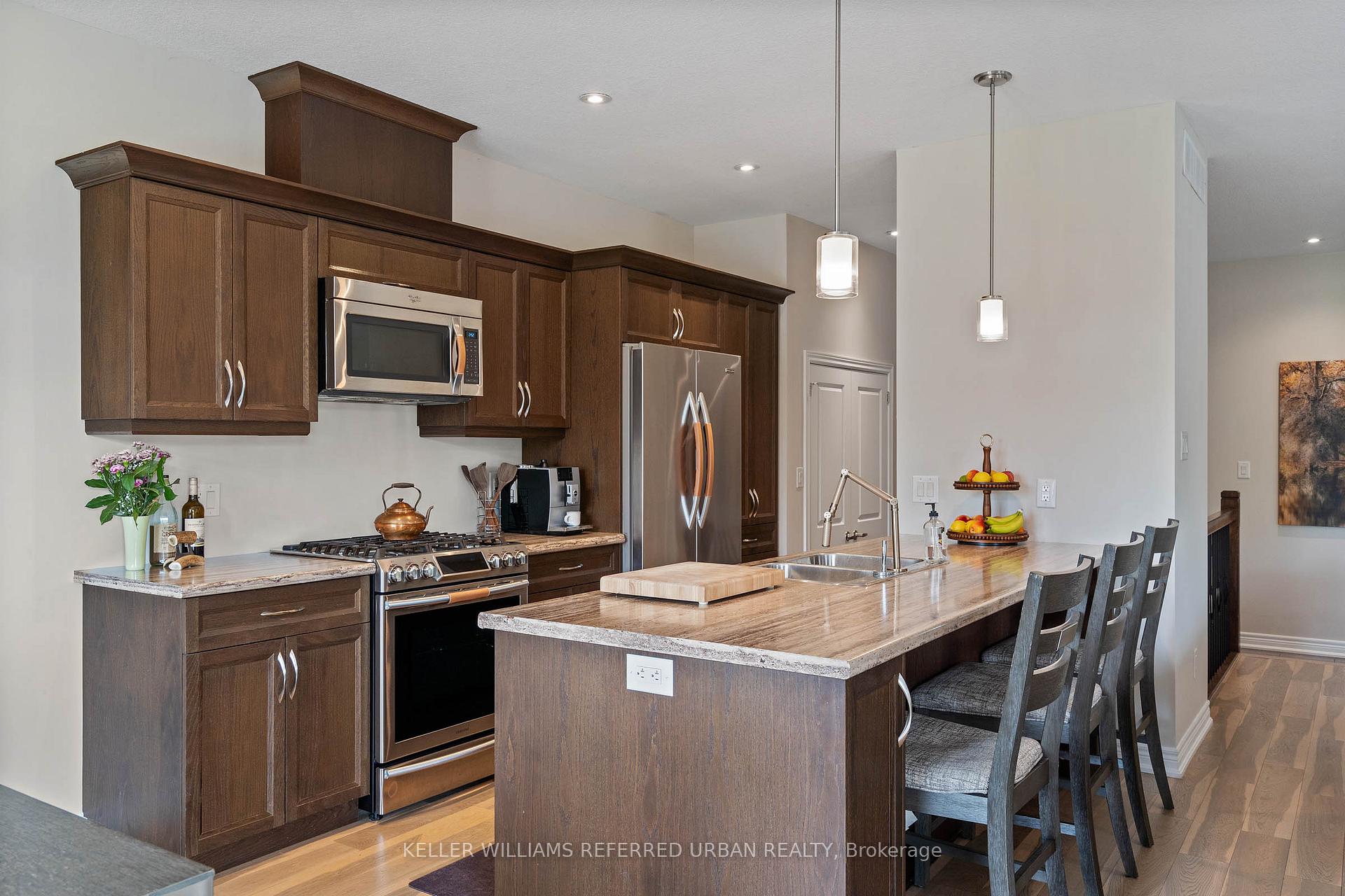 Photo 13 of 21 Balmoral Street, Brant, Paris — HOMEH