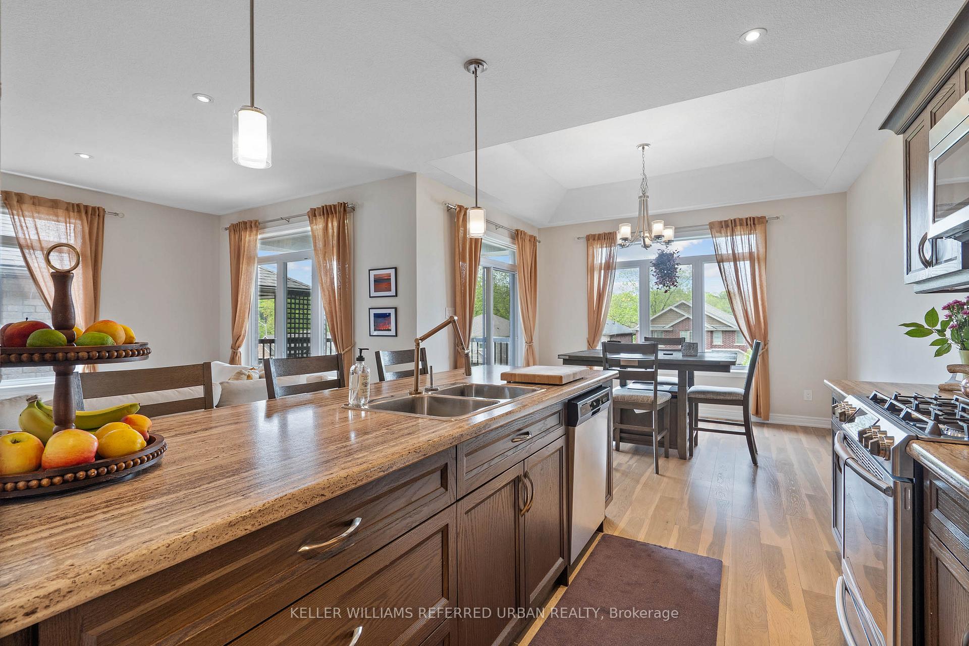Photo 19 of 21 Balmoral Street, Brant, Paris — HOMEH