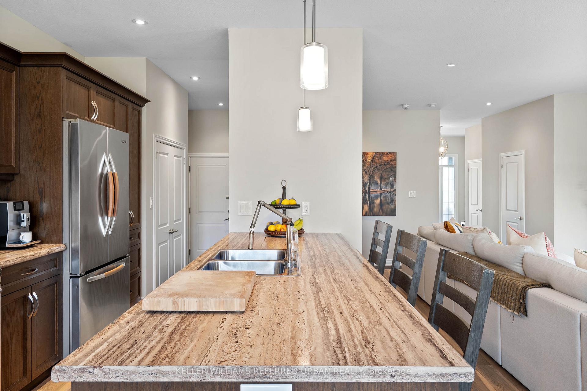 Photo 24 of 21 Balmoral Street, Brant, Paris — HOMEH