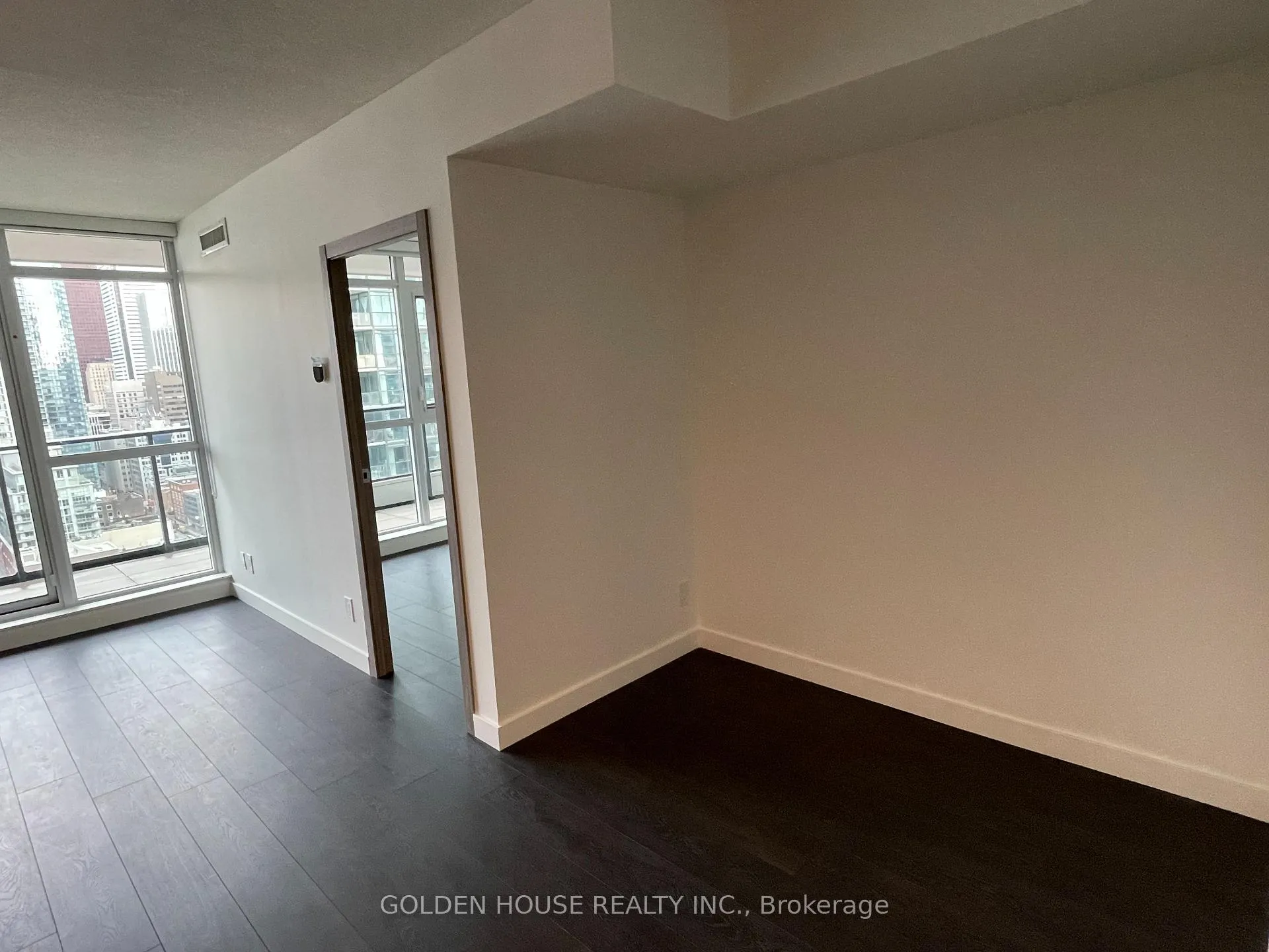 Photo 8 of Unit 2802, 38 Widmer Street, Toronto, Waterfront Communities — HOMEH
