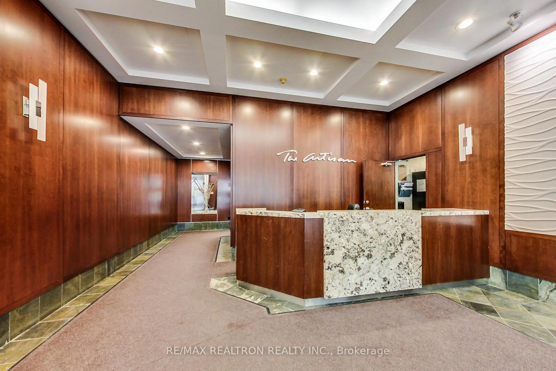 Photo 3 of Unit 806, 152 St Patrick Street, Toronto, Kensington-Chinatown — HOMEH
