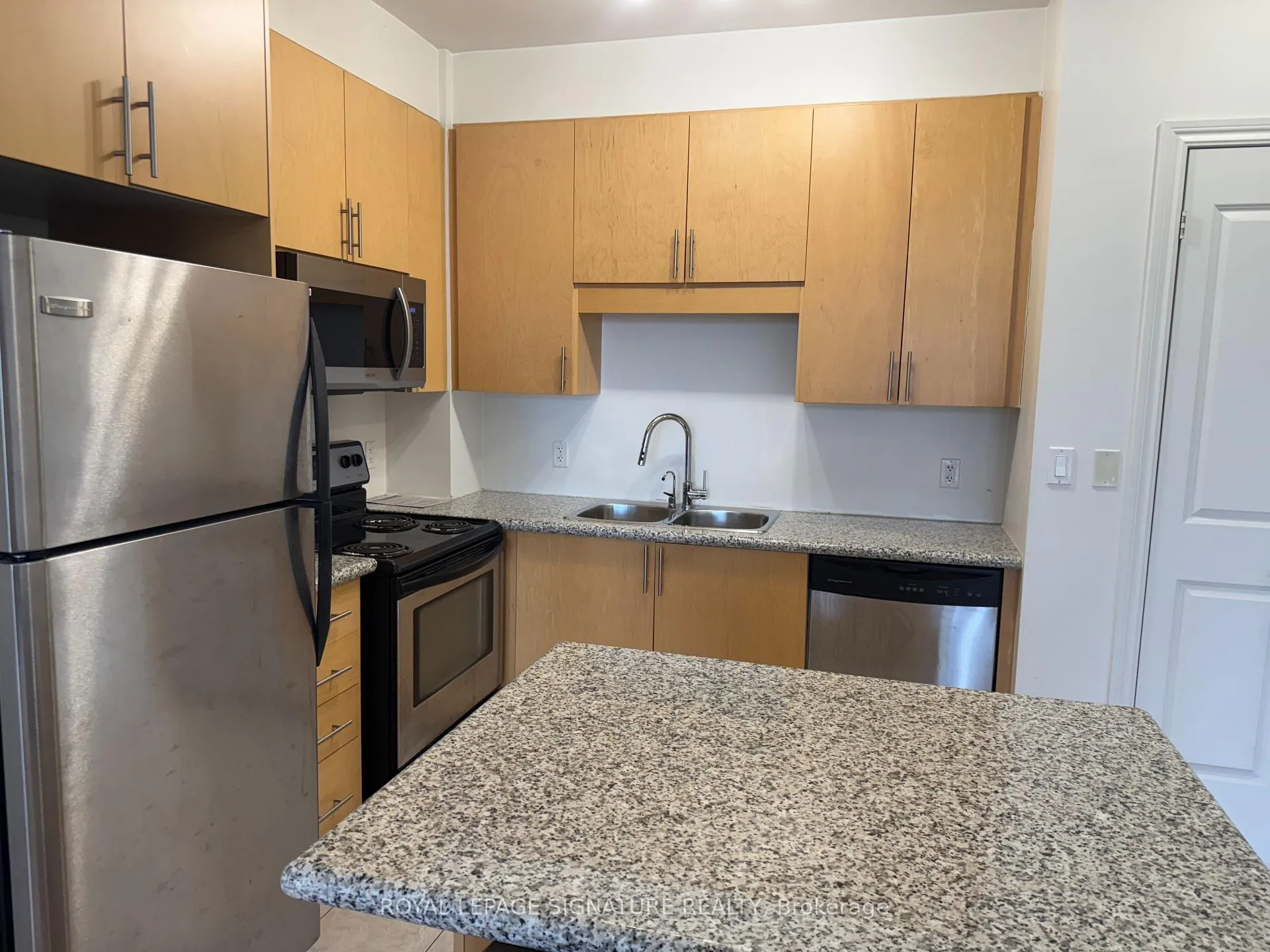 Photo 5 of Unit 1509, 133 Wynford Drive, North York, Banbury-Don Mills — HOMEH