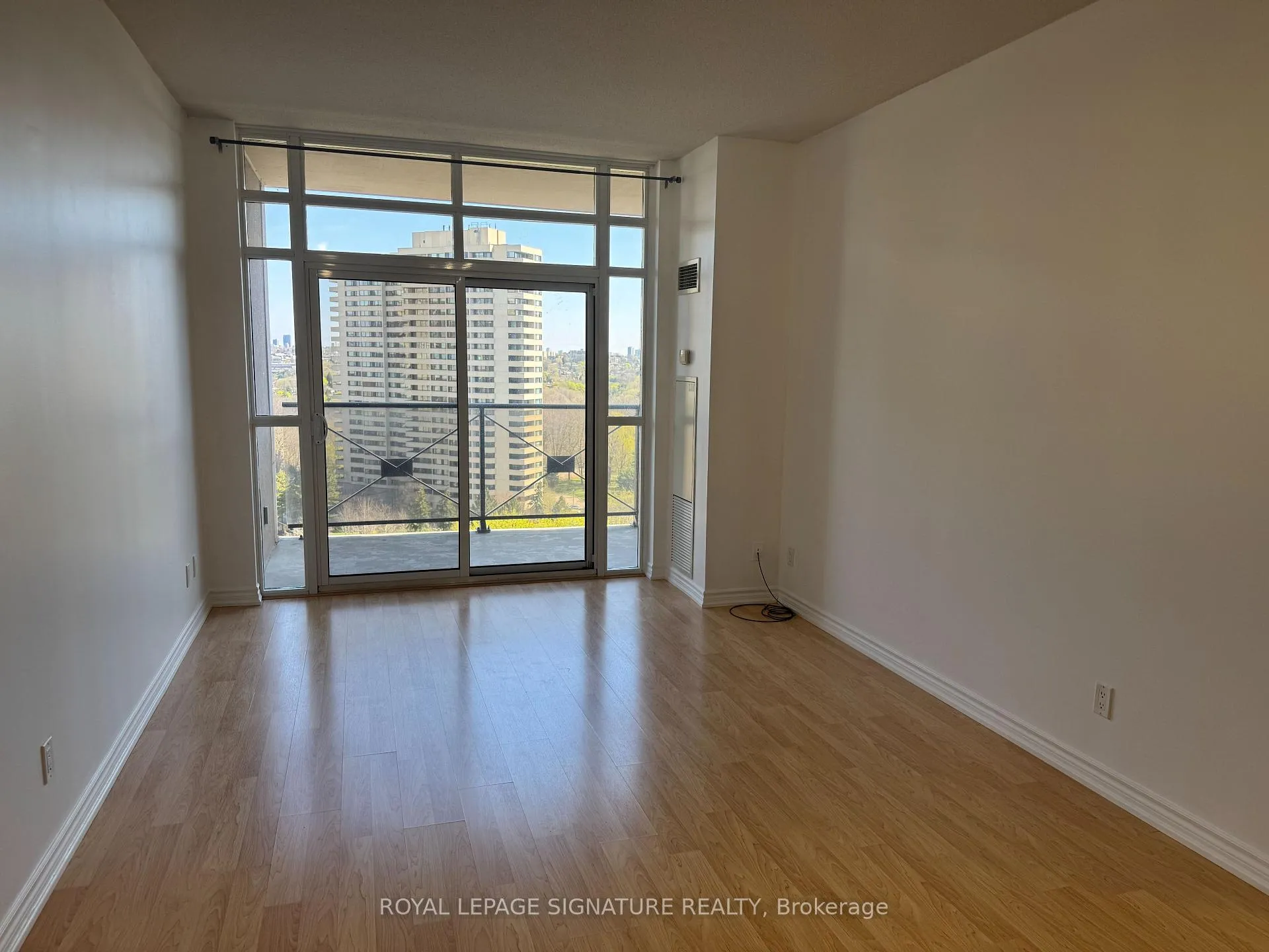 Photo 8 of Unit 1509, 133 Wynford Drive, North York, Banbury-Don Mills — HOMEH