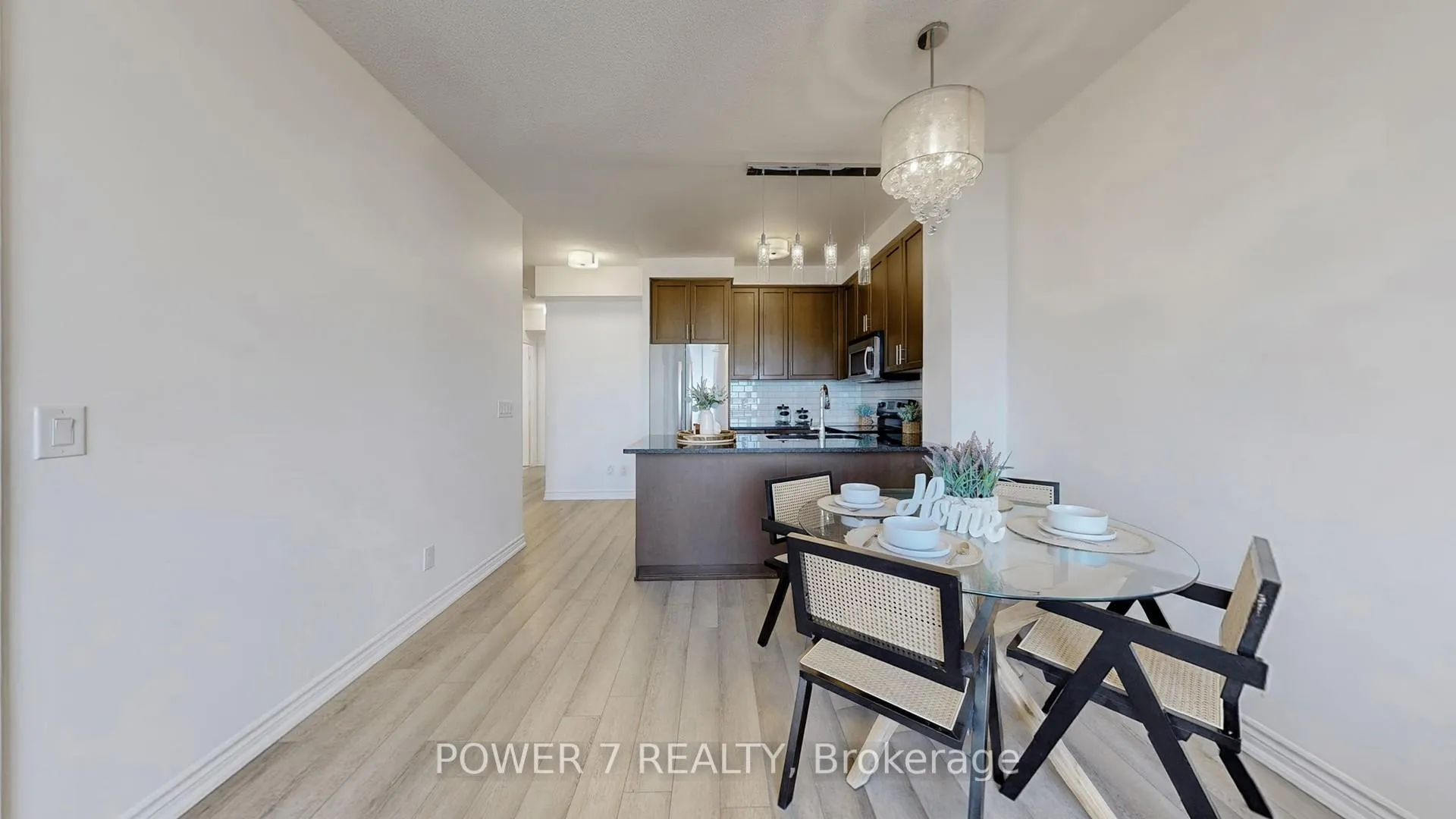 Photo 6 of Unit 803, 9245 Jane Street, Vaughan, Maple — HOMEH