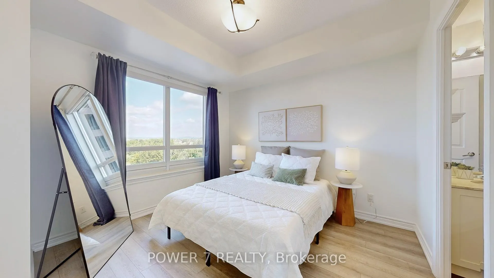 Photo 10 of Unit 803, 9245 Jane Street, Vaughan, Maple — HOMEH