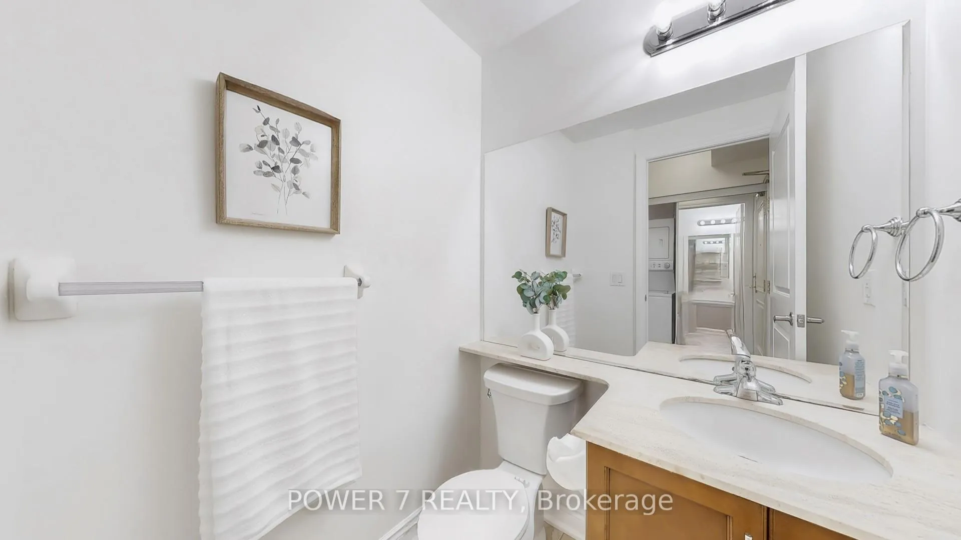 Photo 18 of Unit 803, 9245 Jane Street, Vaughan, Maple — HOMEH