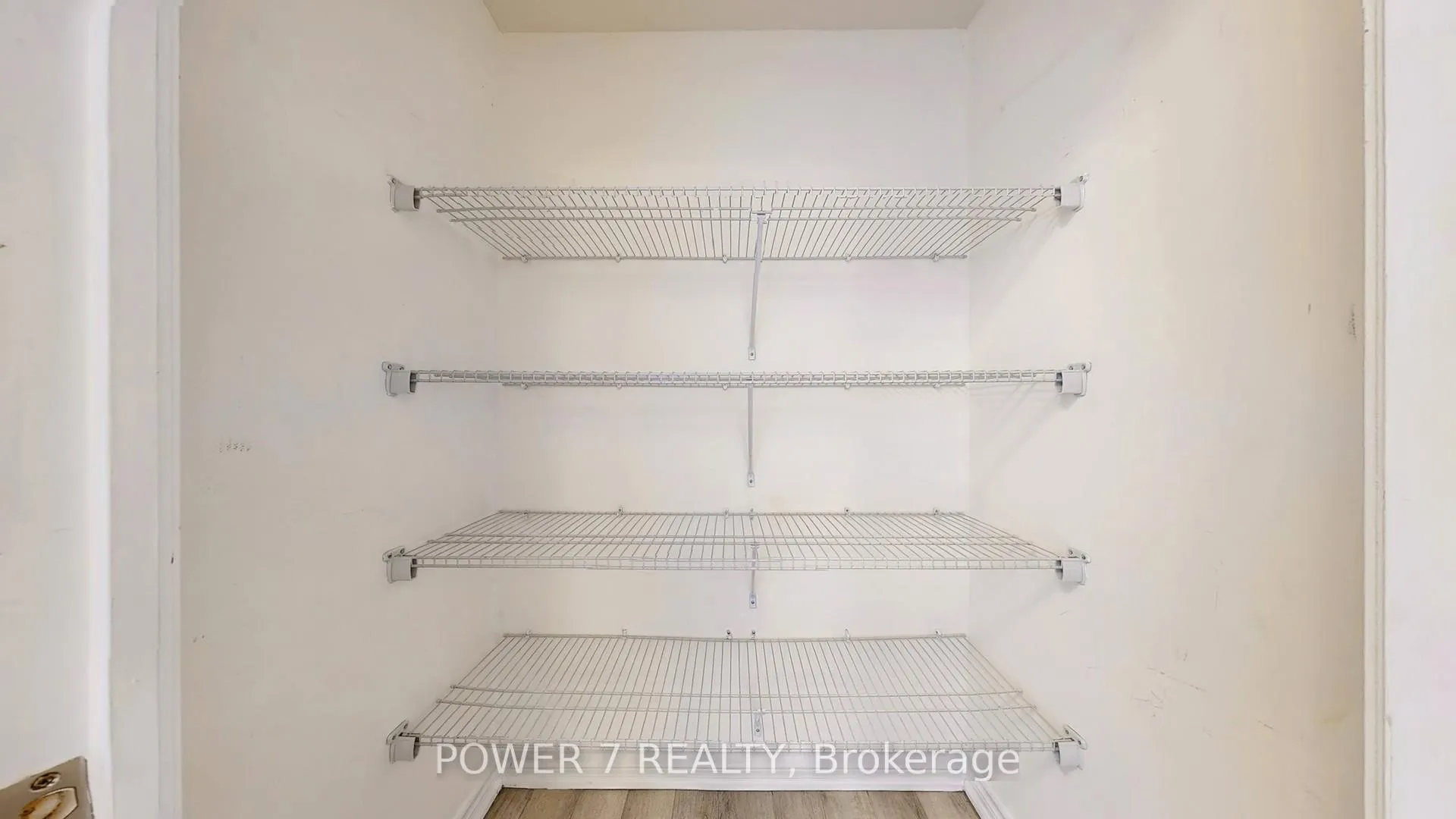 Photo 19 of Unit 803, 9245 Jane Street, Vaughan, Maple — HOMEH