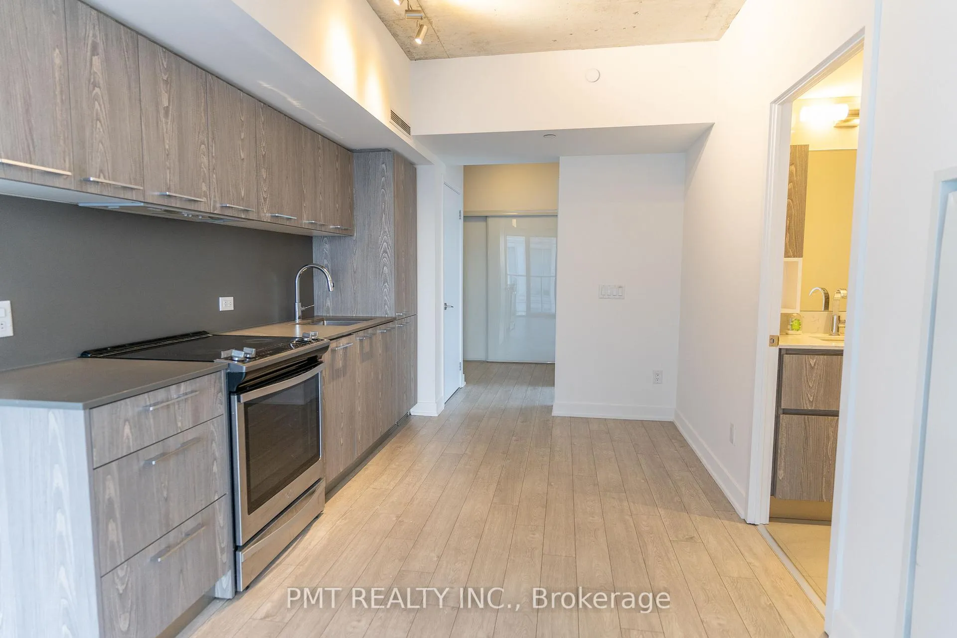 Photo 3 of Unit 1304, 30 Baseball Place, Toronto, South Riverdale — HOMEH