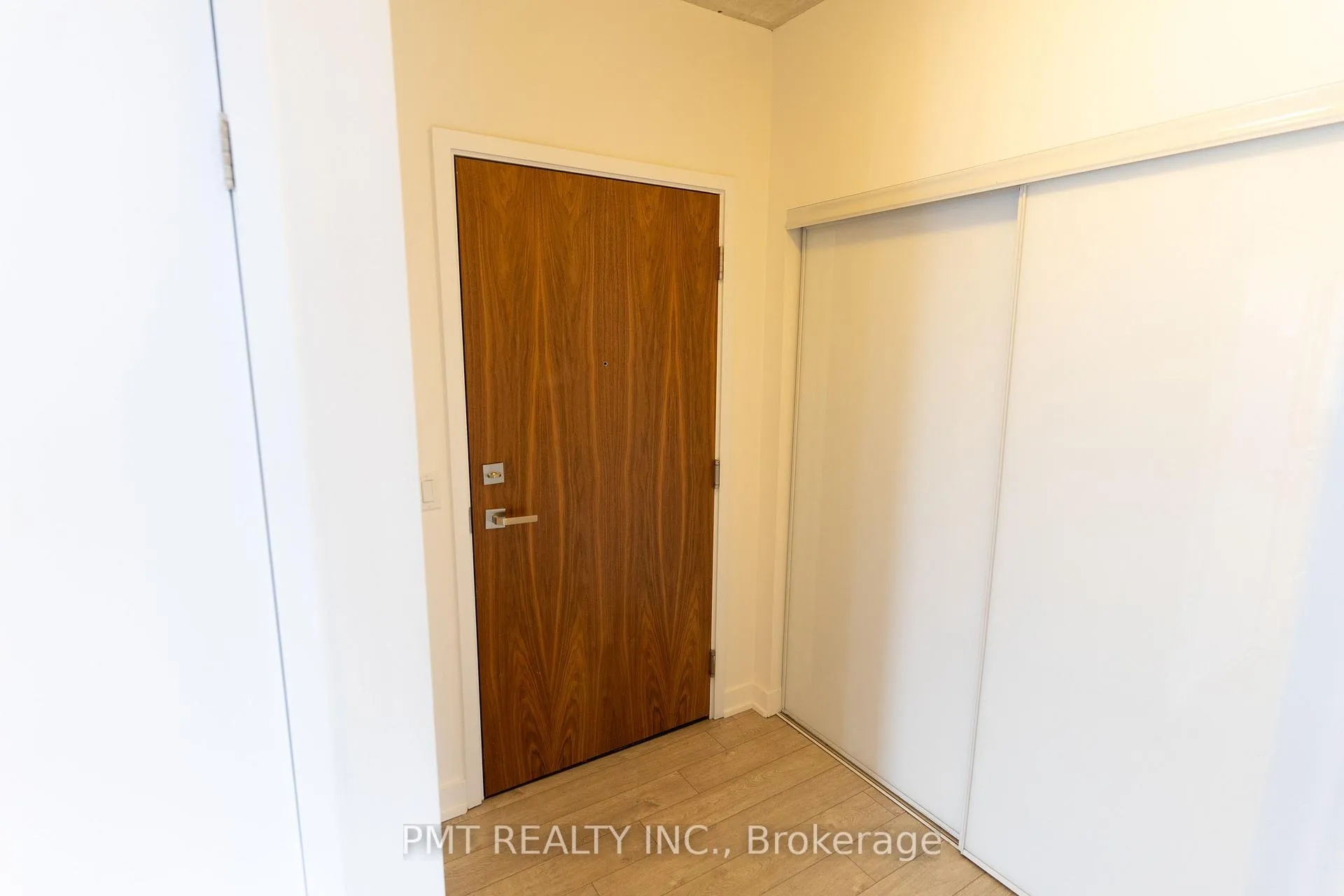 Photo 4 of Unit 1304, 30 Baseball Place, Toronto, South Riverdale — HOMEH