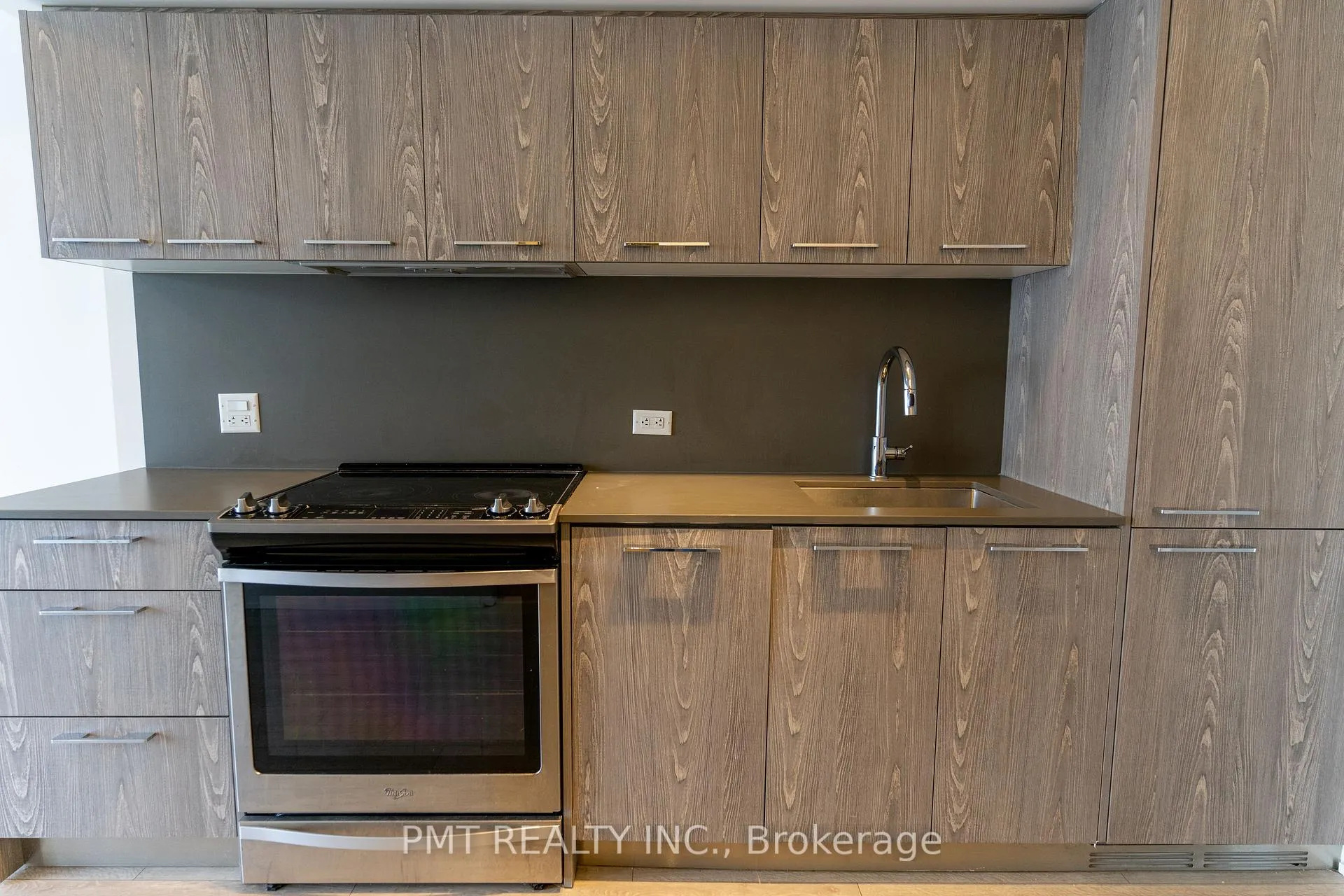 Photo 9 of Unit 1304, 30 Baseball Place, Toronto, South Riverdale — HOMEH