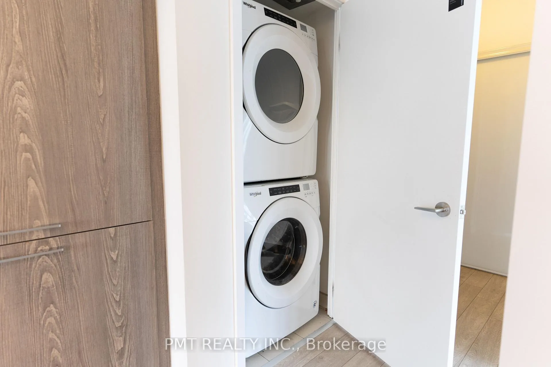 Photo 13 of Unit 1304, 30 Baseball Place, Toronto, South Riverdale — HOMEH