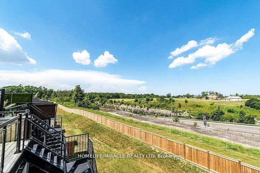 Photo 9 of Unit 18, 35 Midhurst Heights, Hamilton, Stoney Creek Mountain — HOMEH