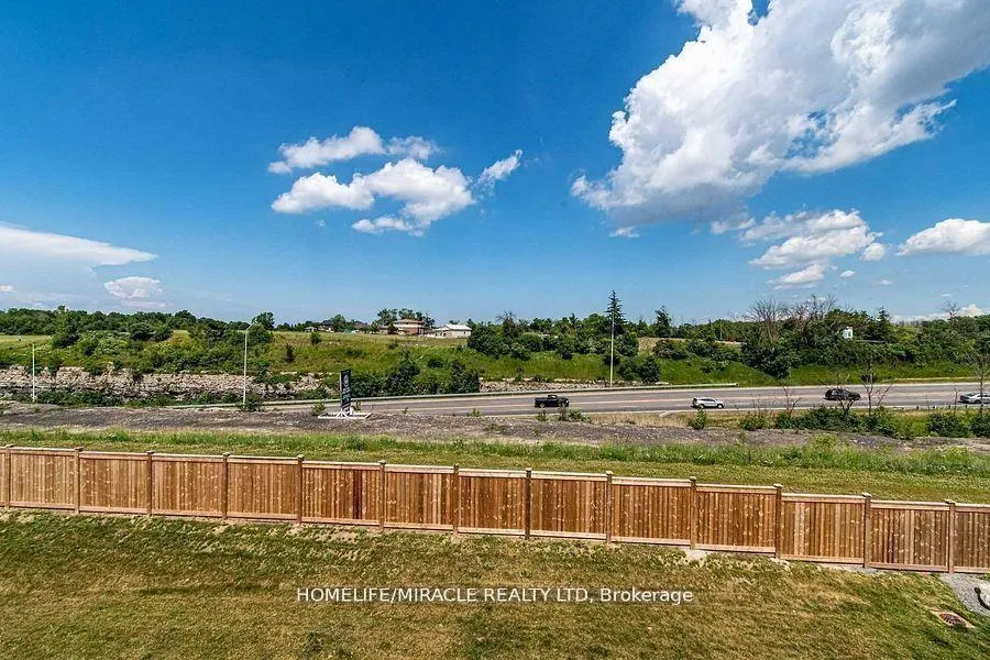 Photo 21 of Unit 18, 35 Midhurst Heights, Hamilton, Stoney Creek Mountain — HOMEH