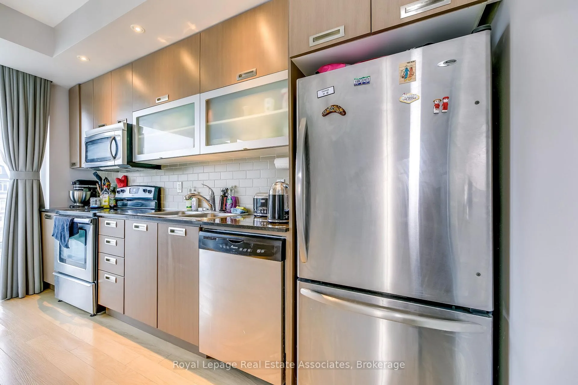 Photo 9 of Unit 418, 90 Stadium Road, Toronto, Niagara — HOMEH