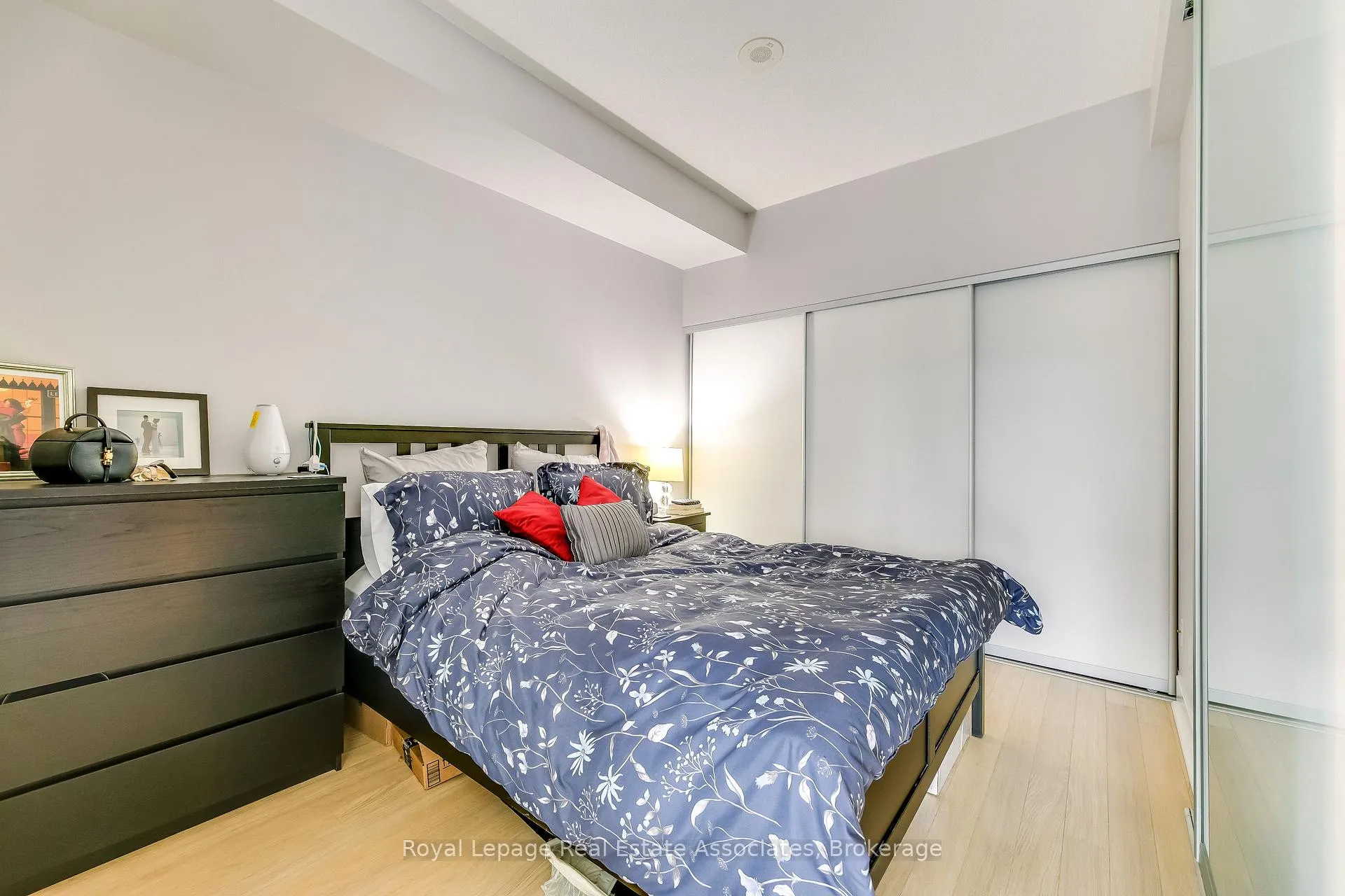 Photo 13 of Unit 418, 90 Stadium Road, Toronto, Niagara — HOMEH