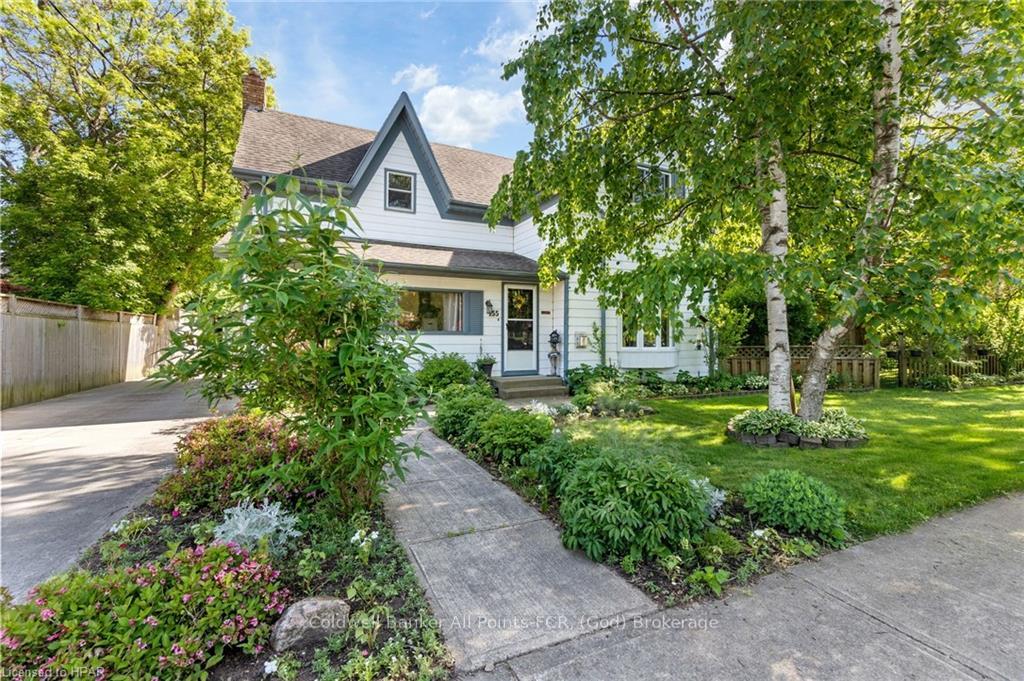 Photo 2 of 155 Quebec Street, Goderich, Goderich (Town) — HOMEH