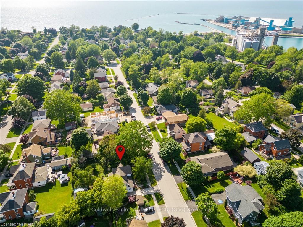 Photo 3 of 155 Quebec Street, Goderich, Goderich (Town) — HOMEH