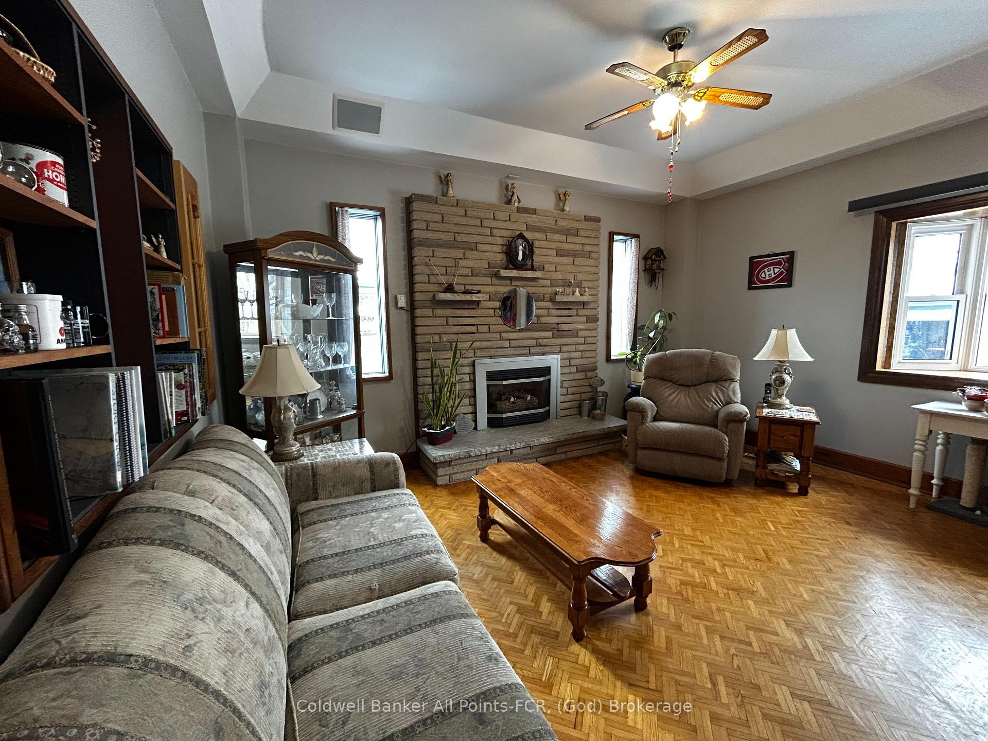 Photo 7 of 155 Quebec Street, Goderich, Goderich (Town) — HOMEH