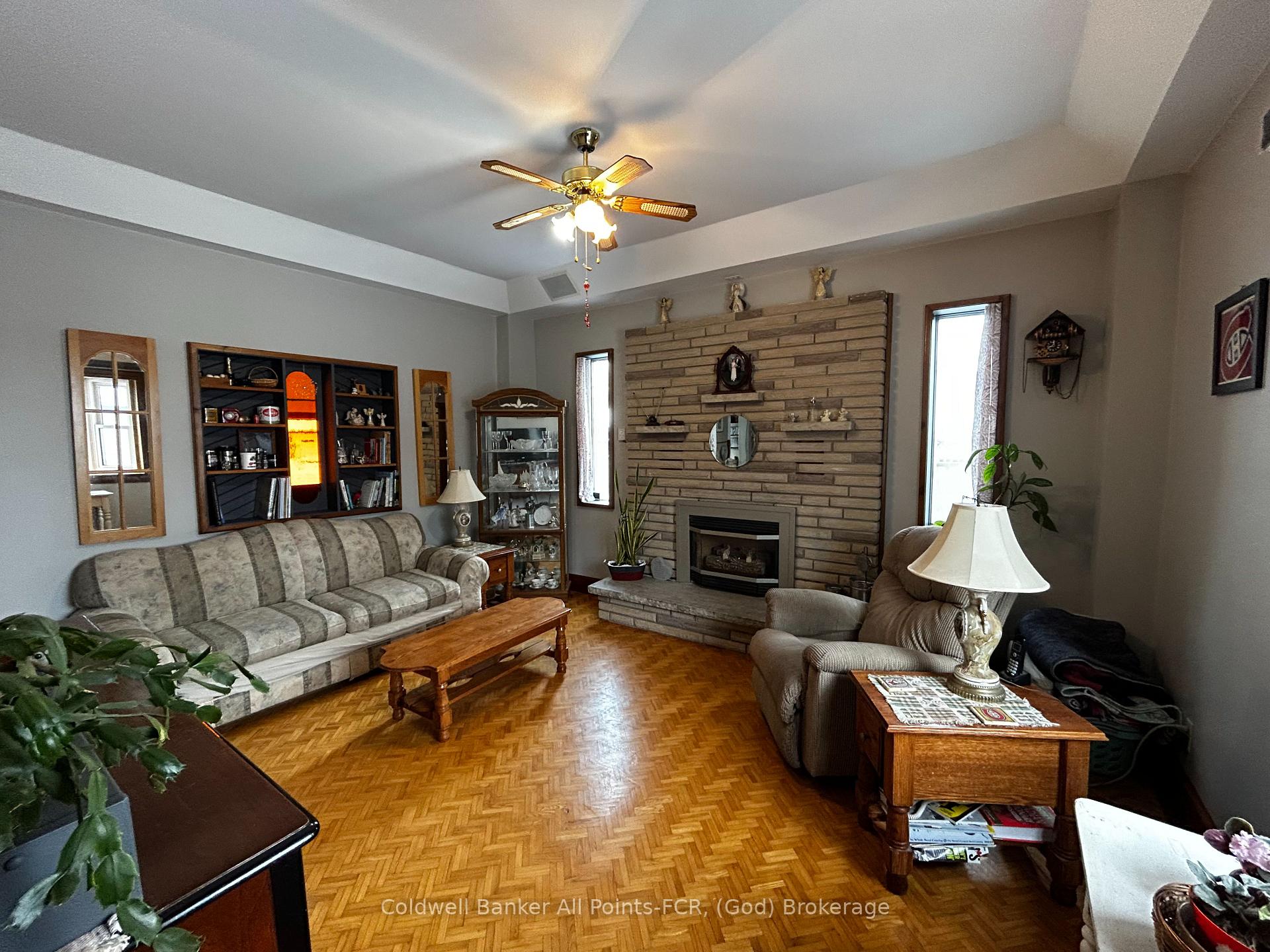 Photo 8 of 155 Quebec Street, Goderich, Goderich (Town) — HOMEH