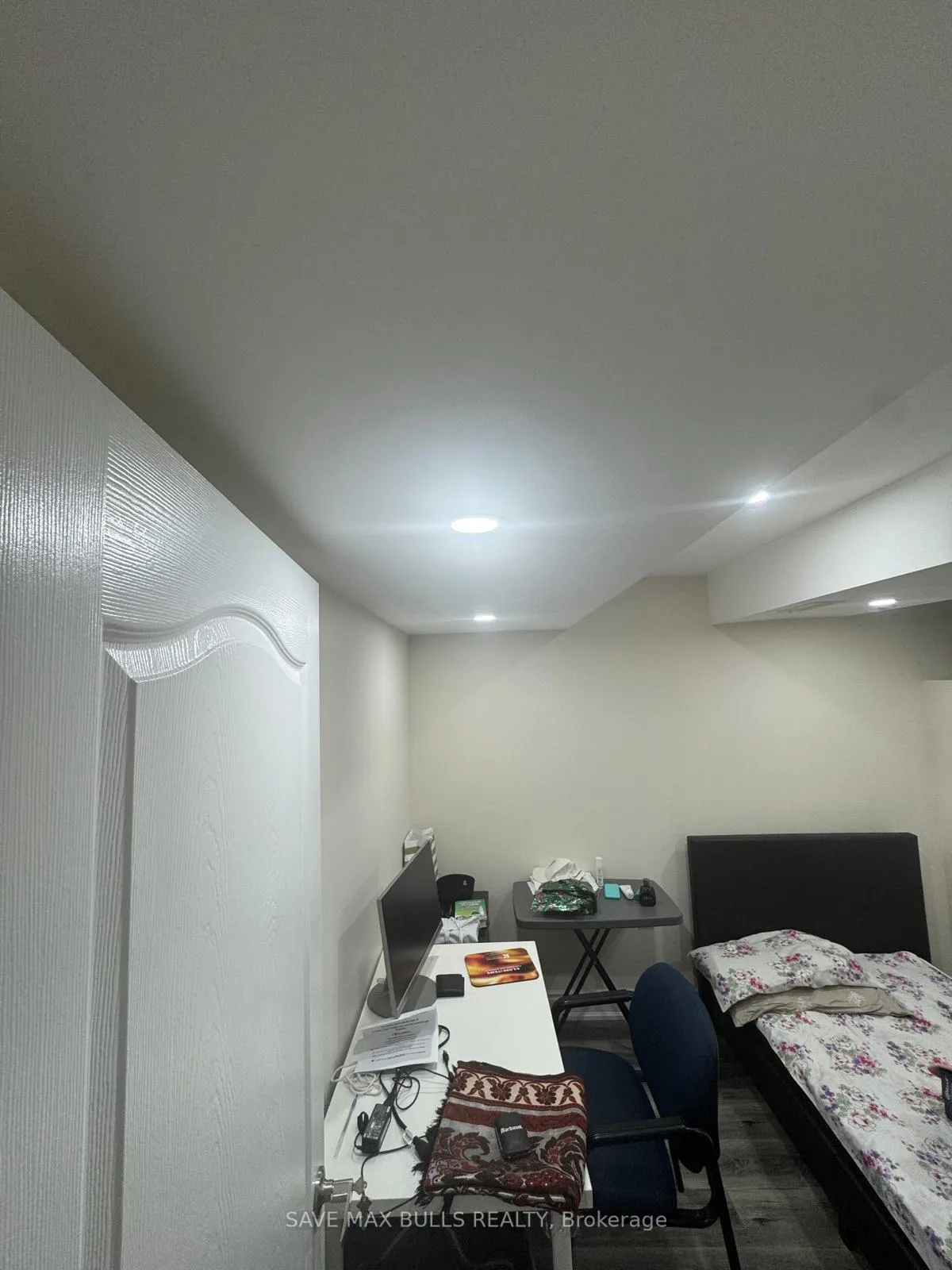 Photo 4 of 50 Seedland Cres, Brampton, Sandringham-Wellington — HOMEH