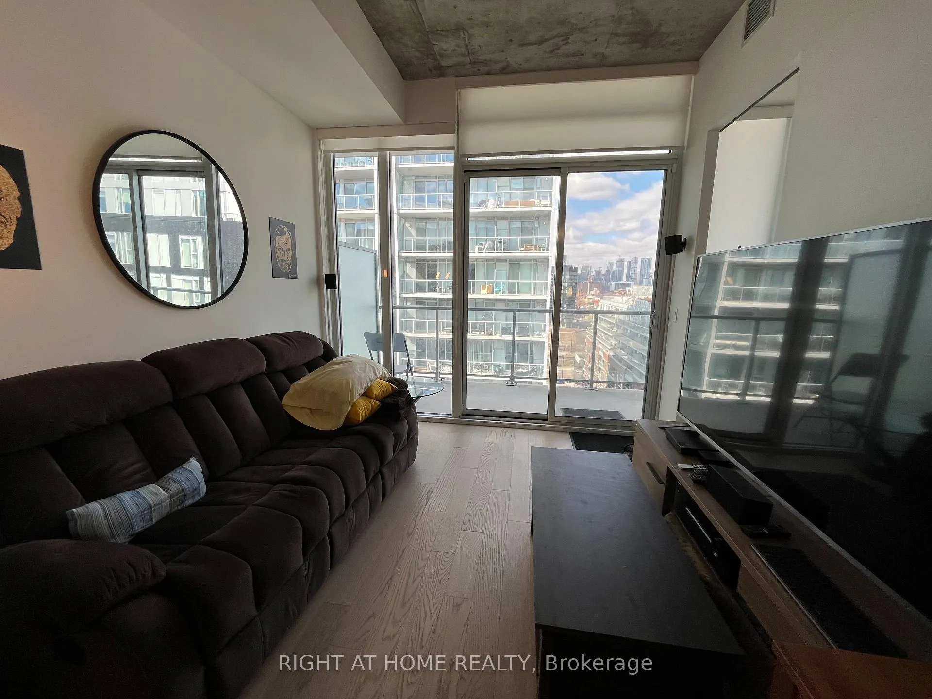Photo 4 of Unit 1210, 25 Baseball Place, Toronto, South Riverdale — HOMEH
