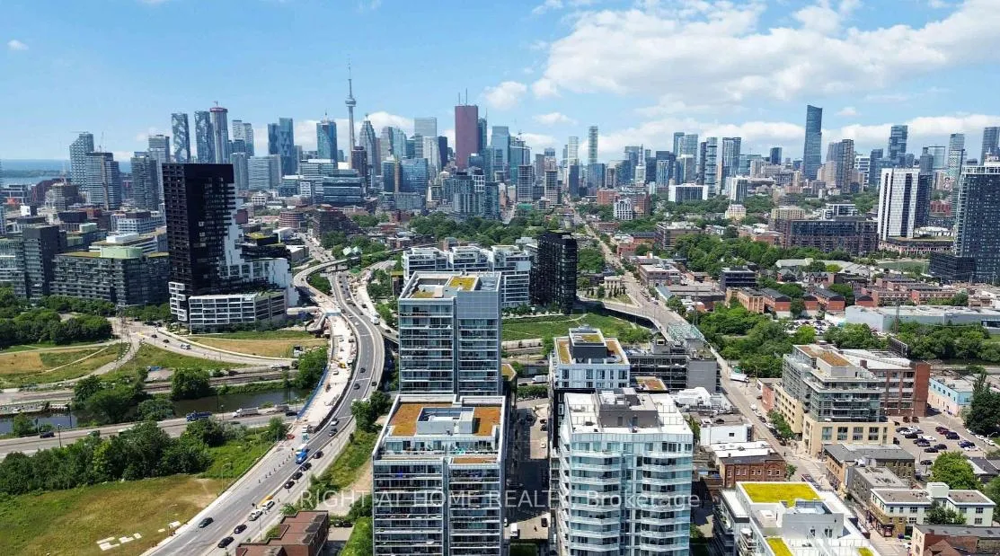 Photo 14 of Unit 1210, 25 Baseball Place, Toronto, South Riverdale — HOMEH