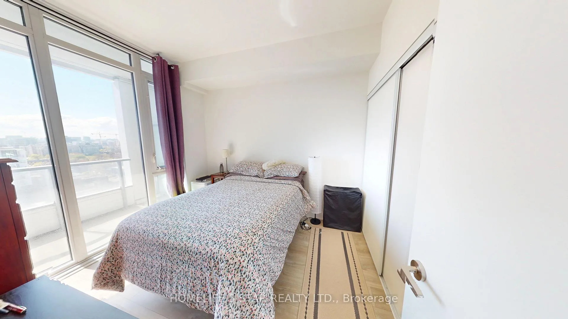 Photo 12 of Unit 1509W, 27 Bathurst Street, Toronto, Waterfront Communities — HOMEH