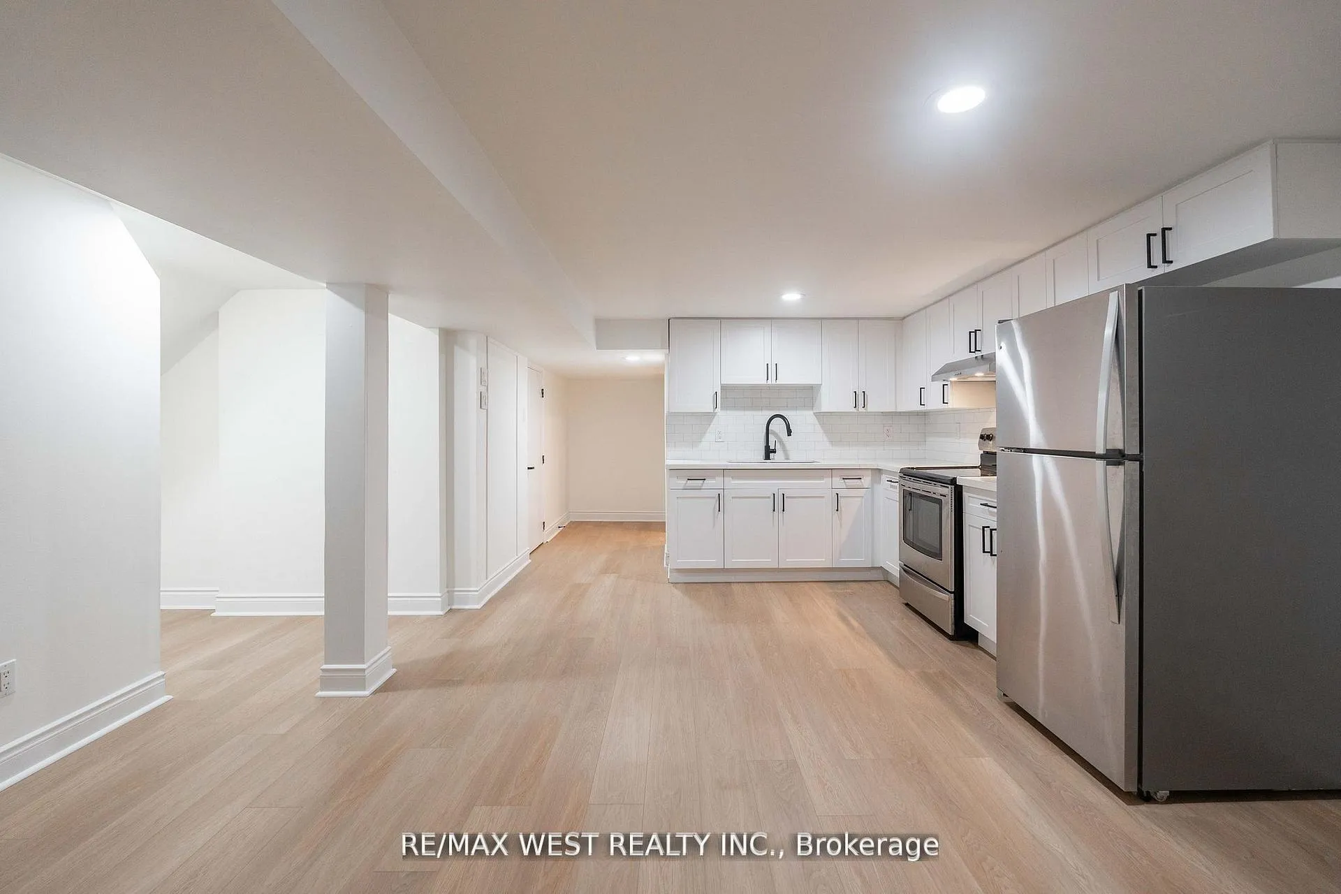Photo 8 of Unit Basement, 75 Wright Crescent, Caledon, Bolton North — HOMEH