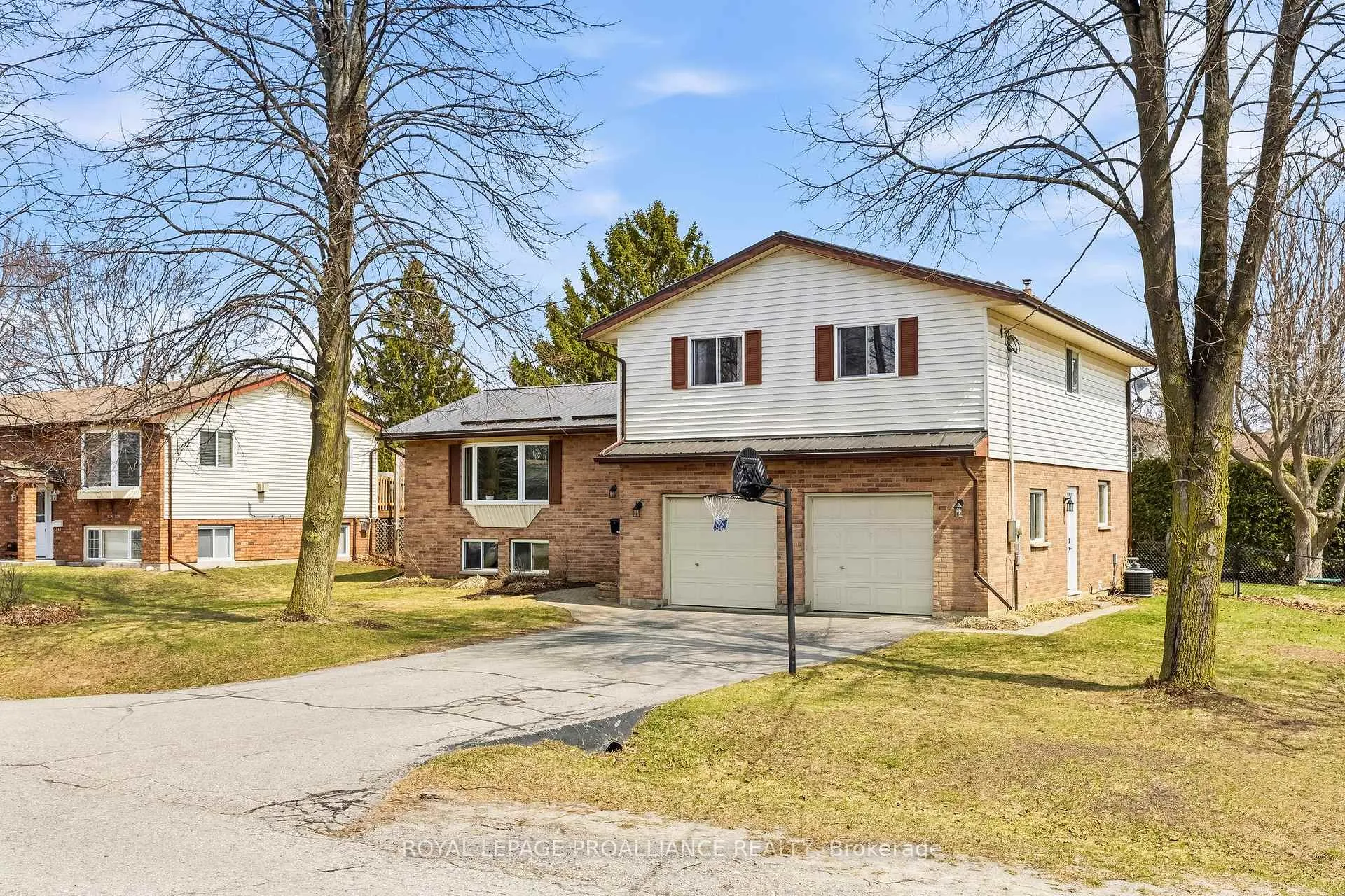 Photo 2 of 9 Huron Drive, Brighton — HOMEH