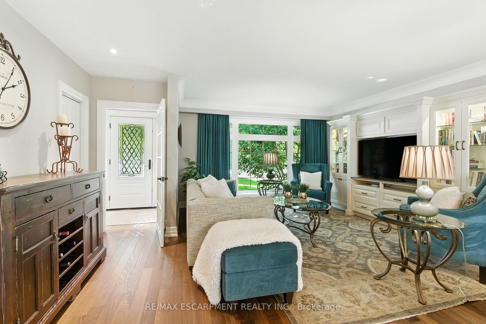 Photo 7 of 665 King Road, Burlington, LaSalle — HOMEH