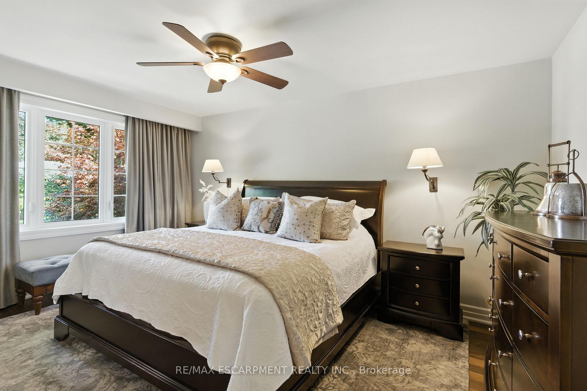 Photo 14 of 665 King Road, Burlington, LaSalle — HOMEH