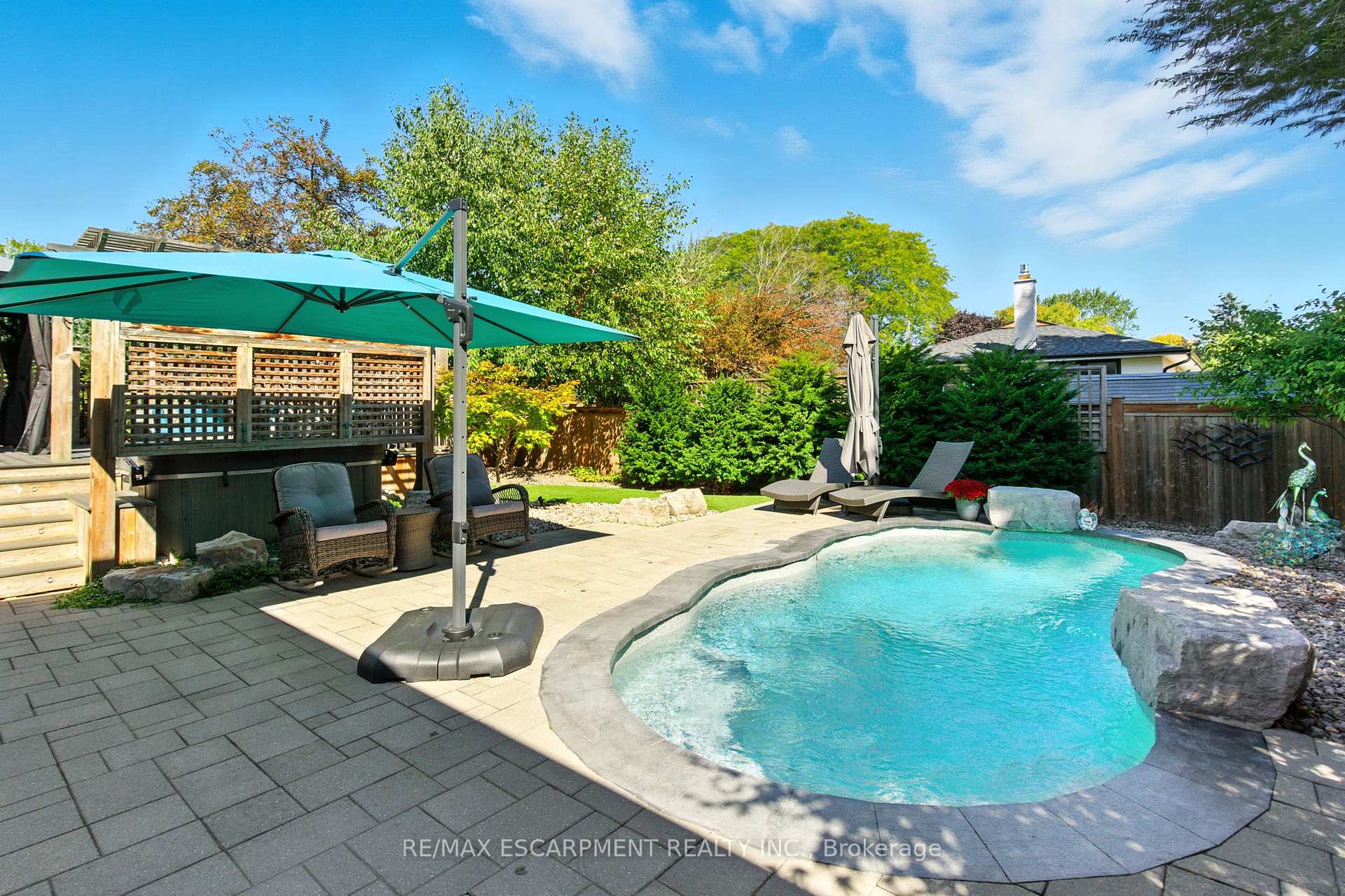 Photo 35 of 665 King Road, Burlington, LaSalle — HOMEH