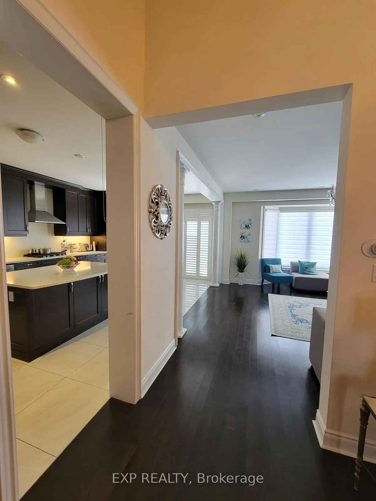 Photo 6 of 46 Black Diamond Crescent, Brampton, Credit Valley — HOMEH
