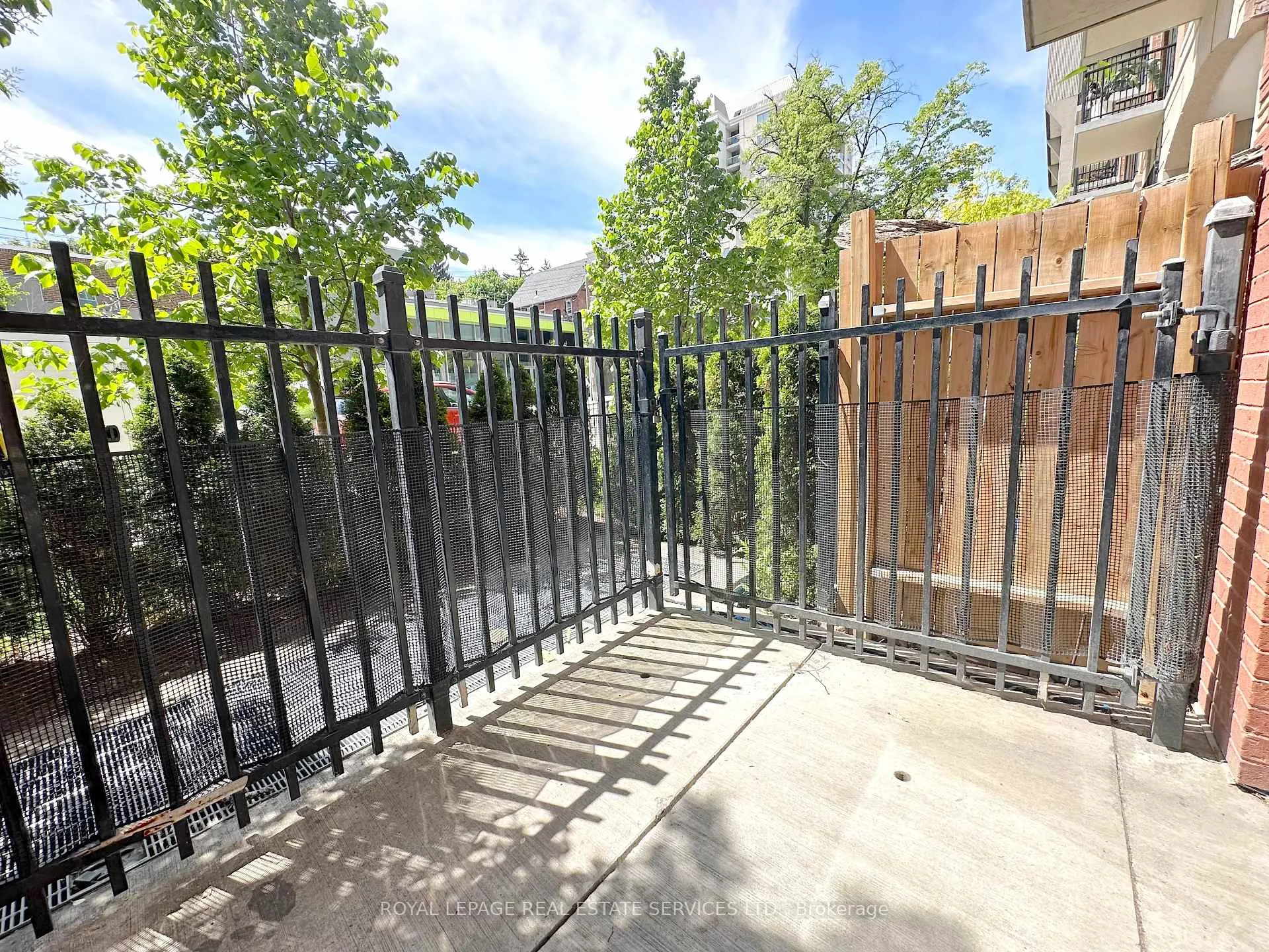 Photo 14 of Unit 101, 268 Merton Street, Toronto, Mount Pleasant West — HOMEH
