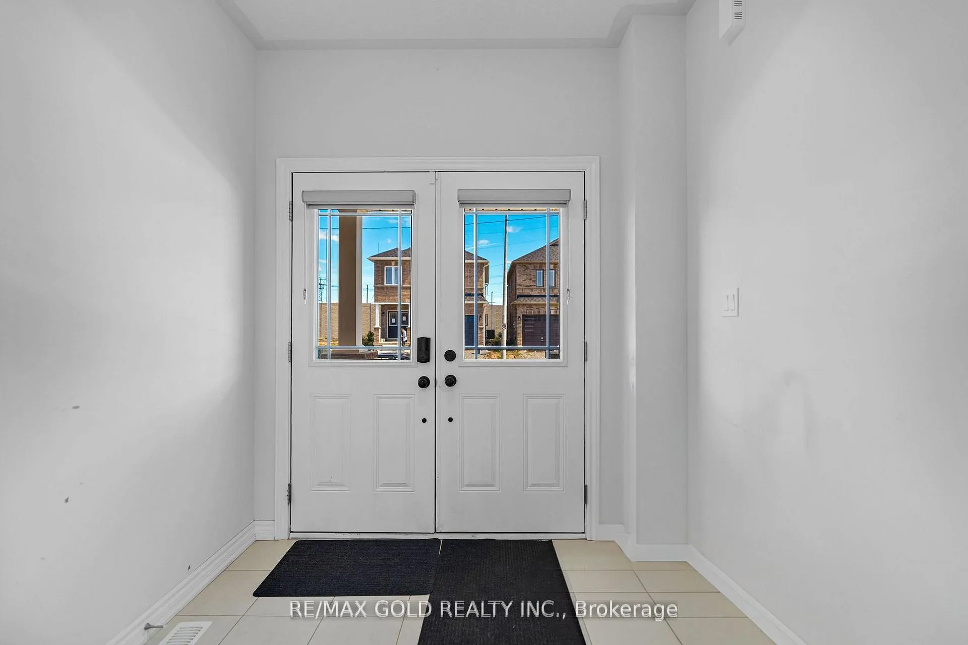 Photo 22 of 109 Palace Street, Thorold, Thorold Downtown — HOMEH