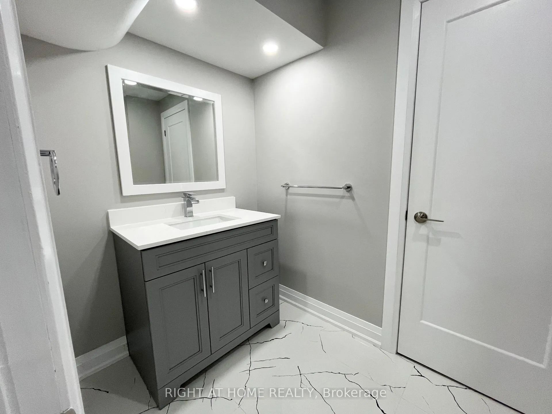Photo 8 of 686 Hammond Street, Shelburne — HOMEH